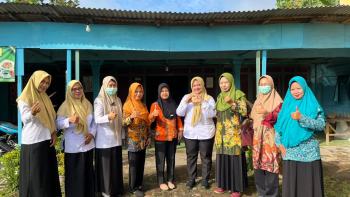 Aksi Jemput Bola Warnai Peringatan Hari Posyandu Nasional di Seluruh Pelosok Desa Sirapan